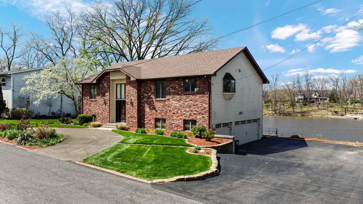 1242 River Terrace, Hobart, IN 46342 - #1