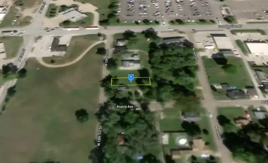 3205 N 13th 1/2 Street, Terre Haute, IN 47804 - #3