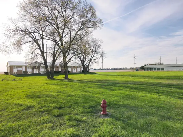 405 N 7th Street, Kentland, IN 47951