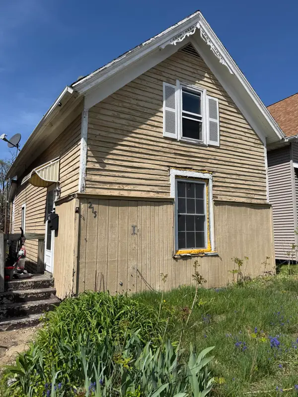 215 Green Street, Michigan City, IN 46360