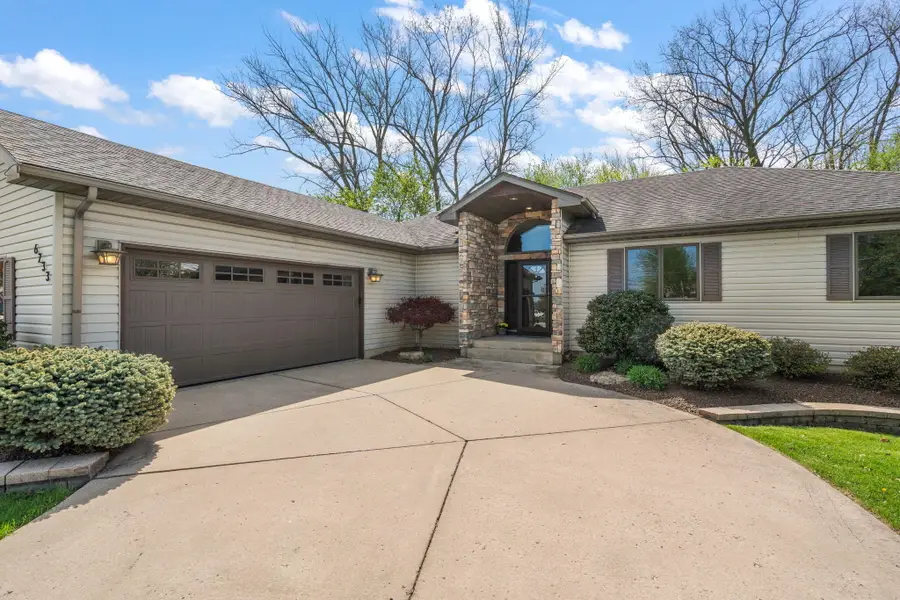 6233 76th Avenue, Schererville, IN 46375 - #2