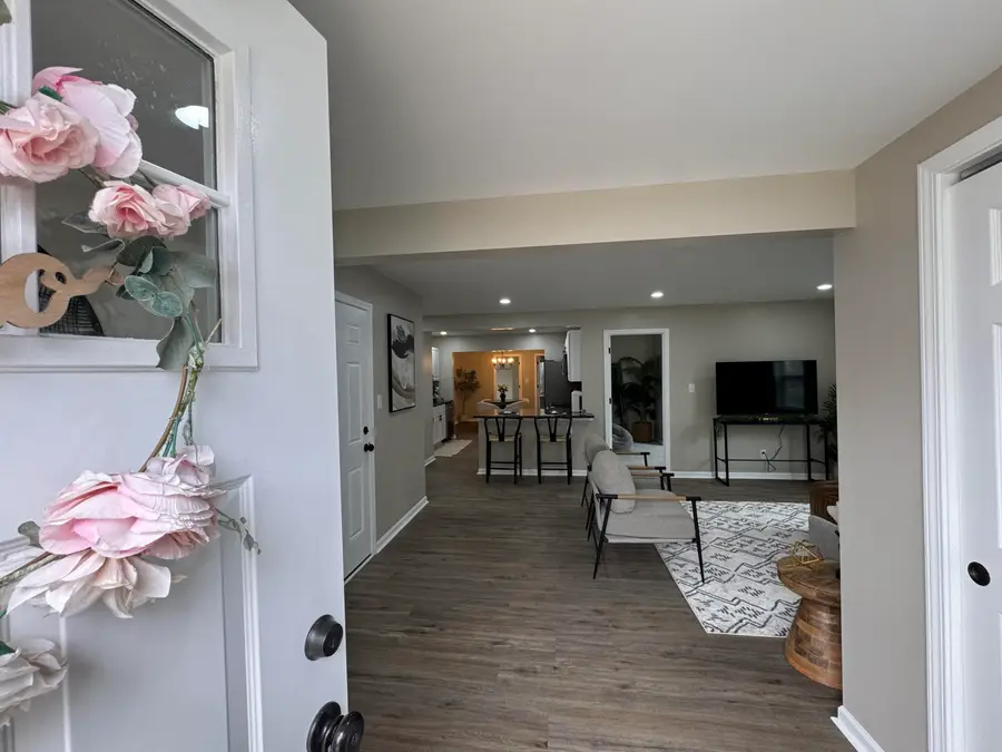 7950 S White Oak Lane, Hammond, IN 46324 - #3