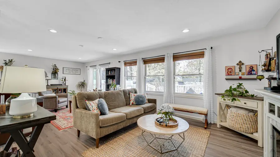 1460 Admiral Drive, Chesterton, IN 46304 - #2