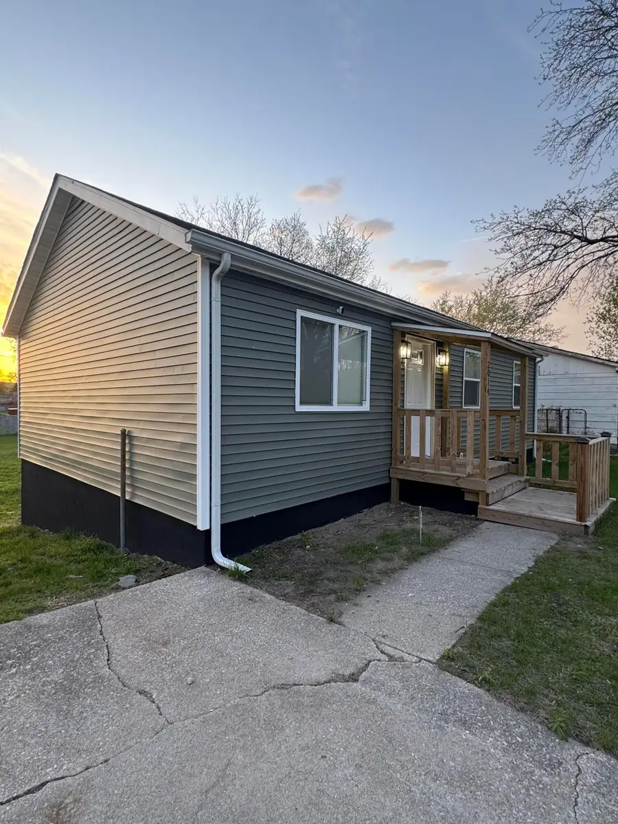 2014 Matthews Place, Gary, IN 46406 - #2