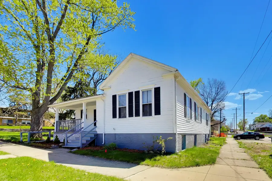 601 E 10th Street, Michigan City, IN 46360 - #3