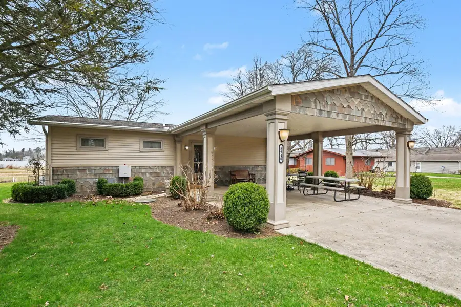 5940 E George Street, Syracuse, IN 46567 - #2