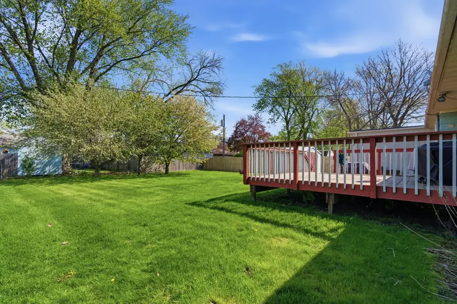 2833 Parkway Drive, Highland, IN 46322 - #2