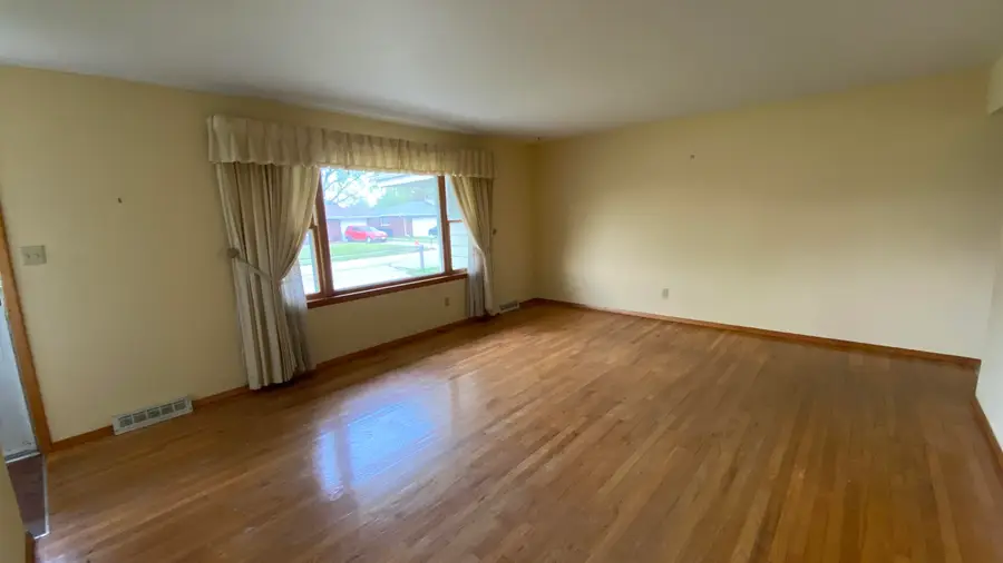 429 Fairview Avenue, Crown Point, IN 46307 - #2