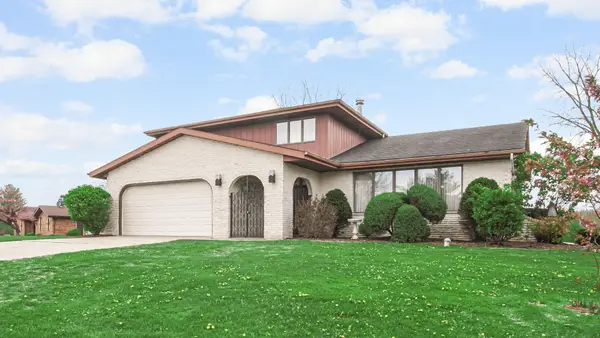 649 W 128th Court, Crown Point, IN 46307