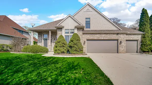 83 Scotscraig Drive, Valparaiso, IN 46385