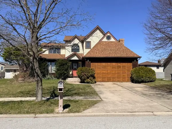 1604 W 99th Place, Crown Point, IN 46307