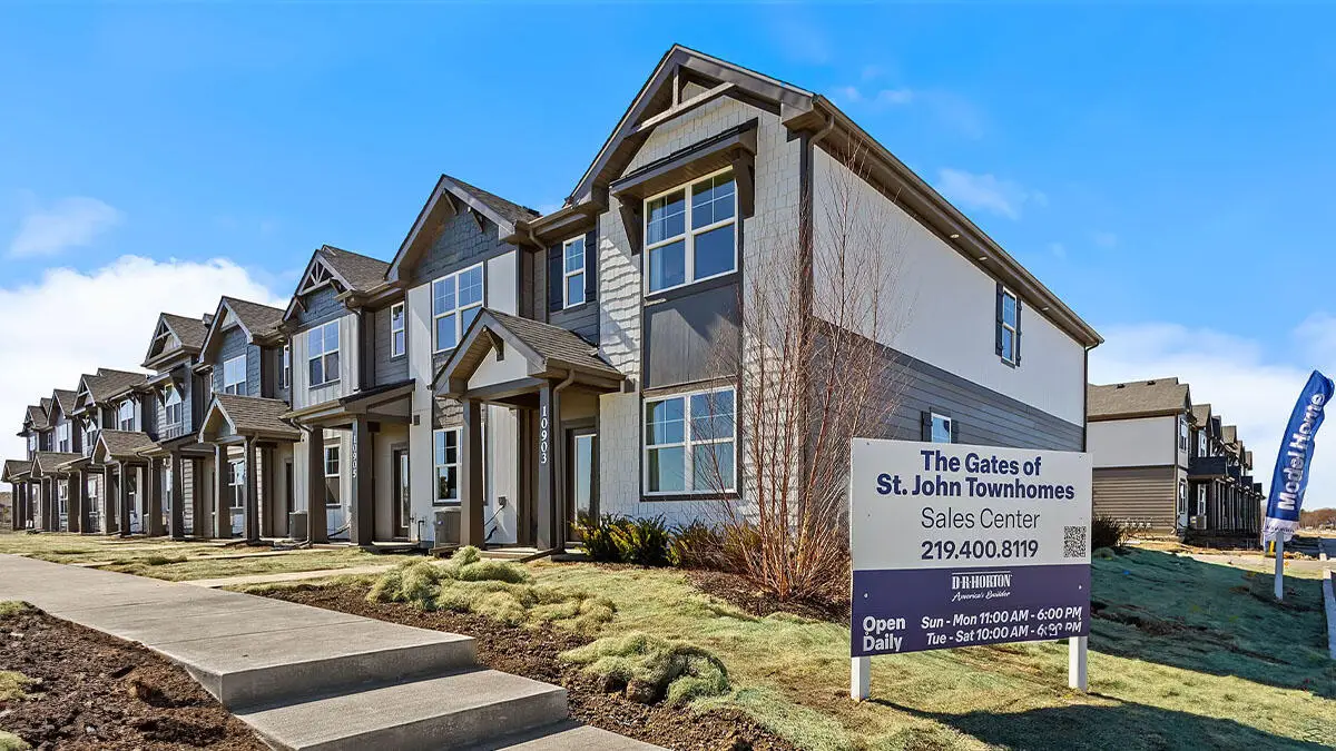 9020 Remington Way, Saint John, IN 46373 - #1