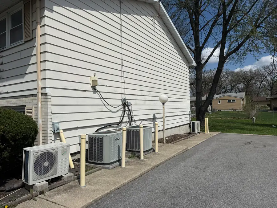 5625 Massachusetts Street, Merrillville, IN 46410 - #3