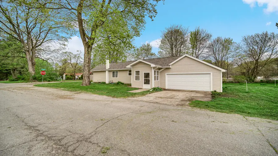 901 E 3rd Street, Union Mills, IN 46382 - #2