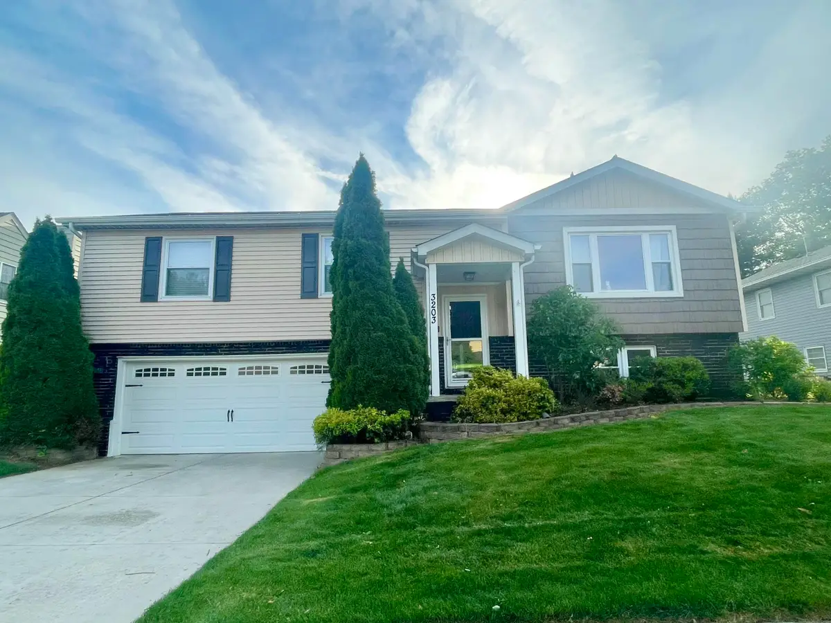 3203 Parker Drive, Valparaiso, IN 46383 - #1