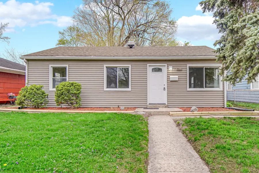 7608 Catalpa Avenue, Hammond, IN 46324 - #2