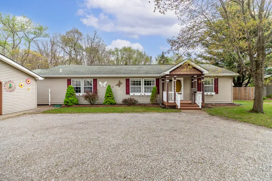 11344 Cumberland Road, Demotte, IN 46310 - #3