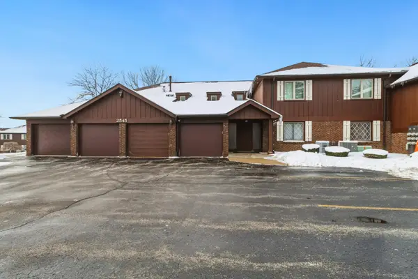 2545 E Lakeshore Drive #A71, Crown Point, IN 46307