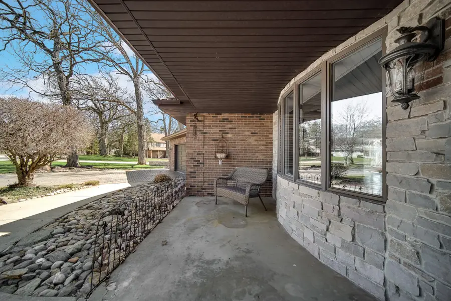 9894 W Oakridge, Saint John, IN 46373 - #3