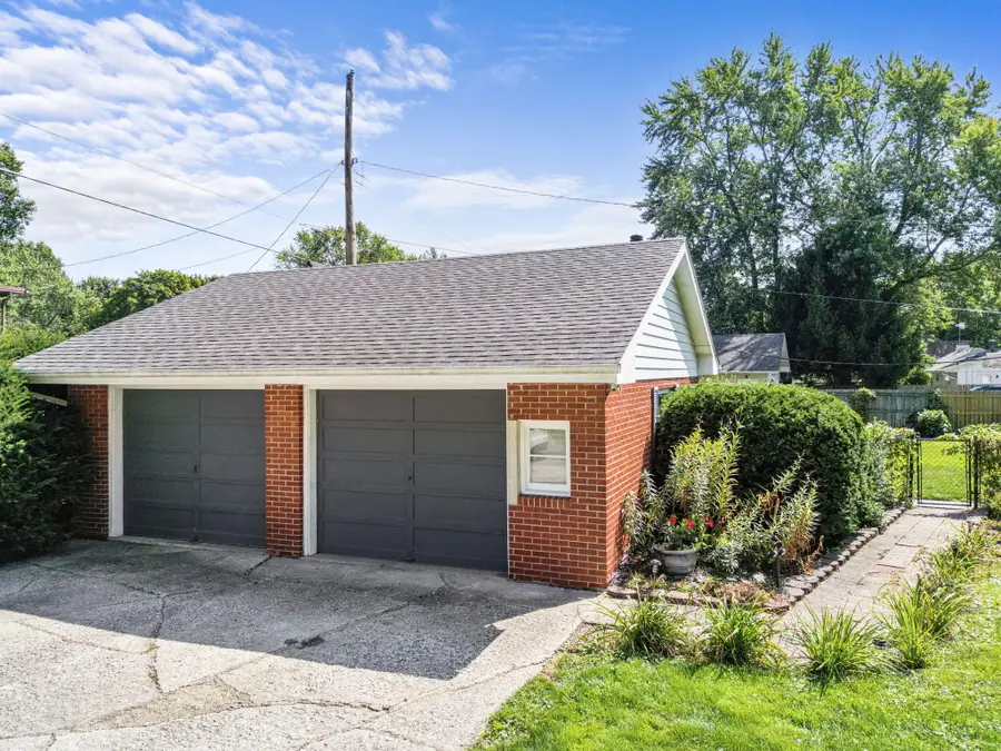 401 S 15th Street, Chesterton, IN 46304 - #2