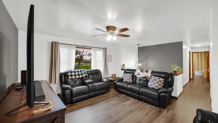 800 W 10th Street, Hobart, IN 46342 - #3