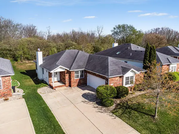 1040 Stillwater Parkway, Crown Point, IN 46307