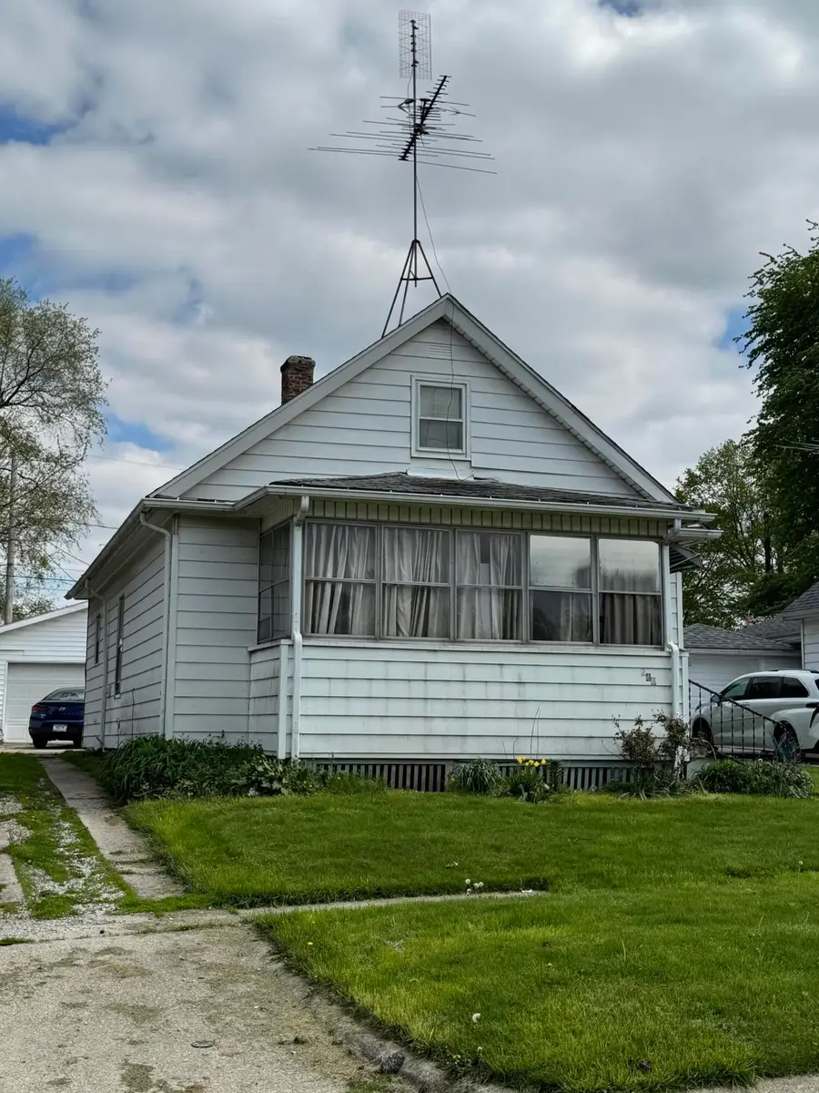 219 Cable Street, La Porte, IN 46350 - #2