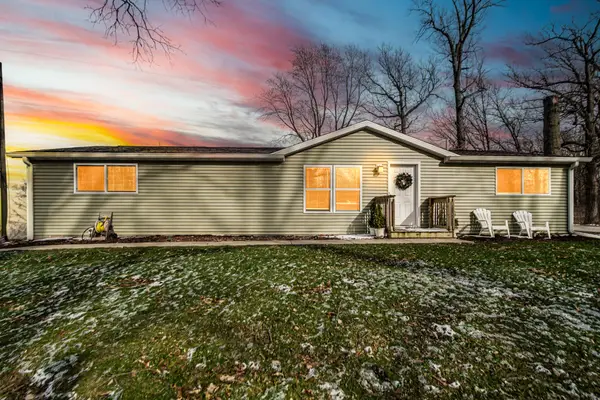 1415 N 200 E, Chesterton, IN 46304