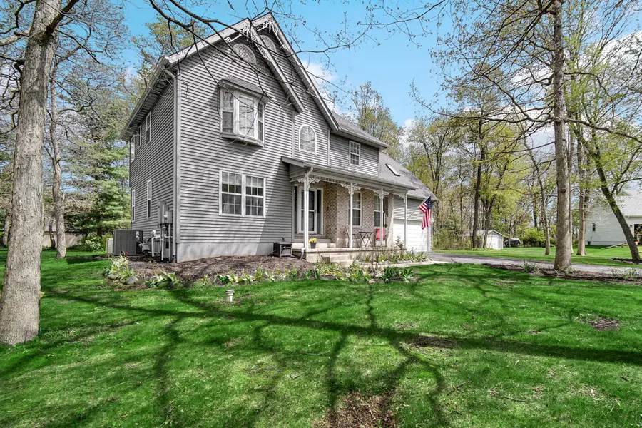 35 Oak Hollow Court, Valparaiso, IN 46383 - #2