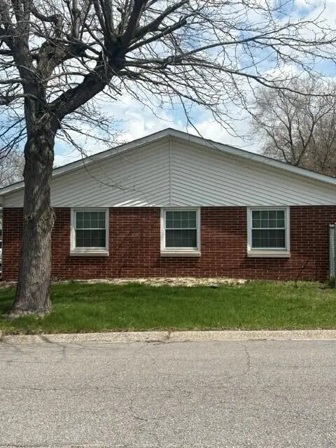 8201 Hickory Avenue, Gary, IN 46403 - #3