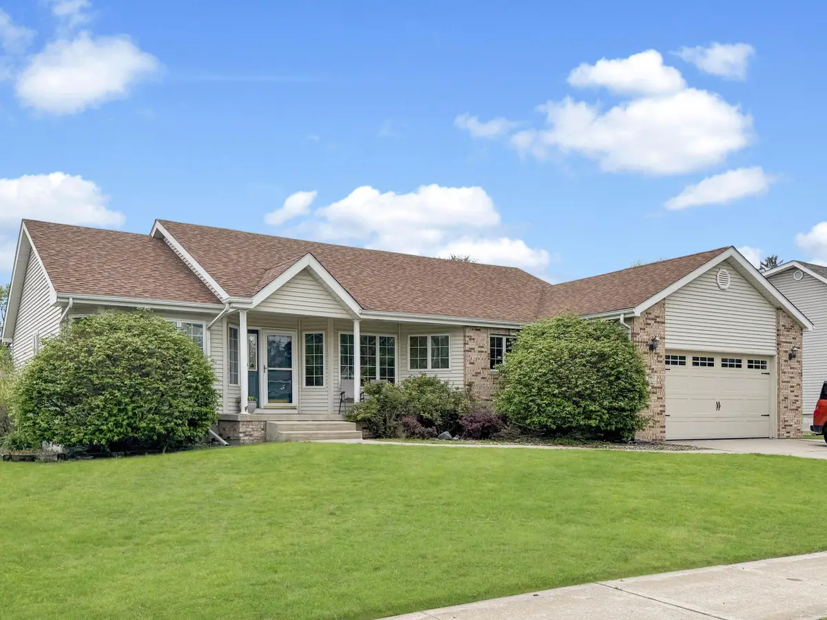 3737 Jewett Avenue, Highland, IN 46322 - #1