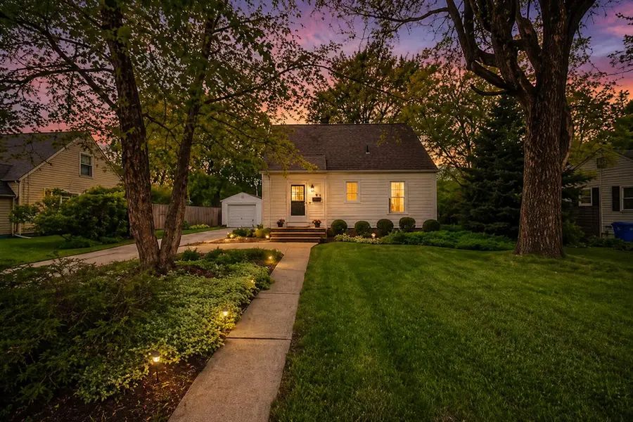 1206 Sycamore Street, Crown Point, IN 46307 - #2