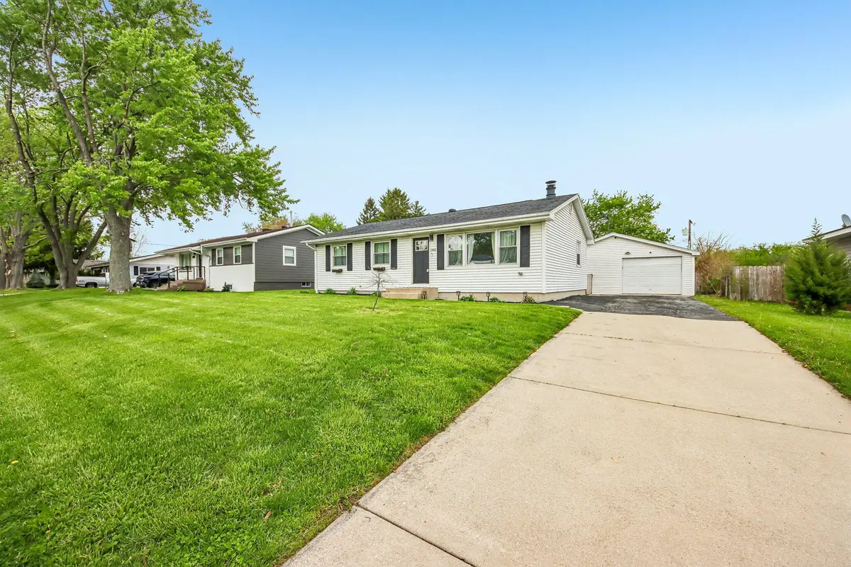 1906 Edison Street, Schererville, IN 46375 - #1