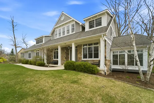 730 Quinlan Court, Crown Point, IN 46307