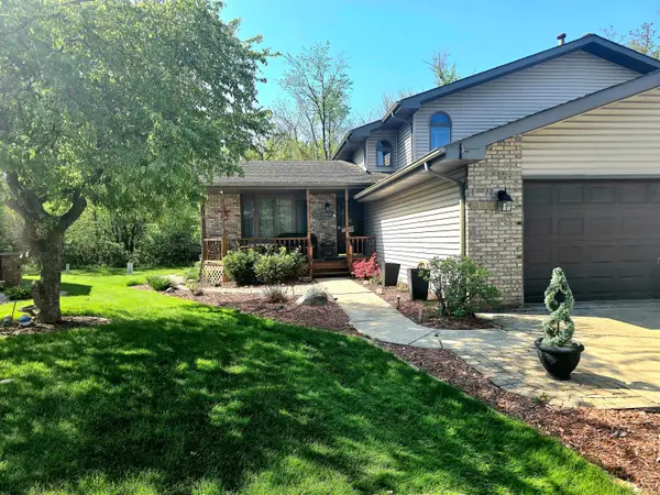 339 Bunker Drive, Schererville, IN 46375