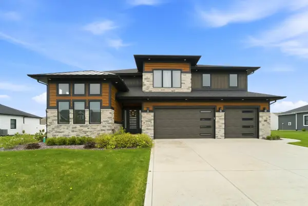 9343 Iris Drive, St. John, IN 46373
