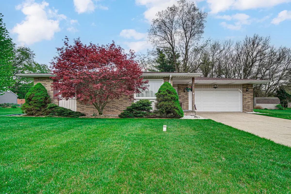 320 Bordeaux Drive, La Porte, IN 46350 - #1