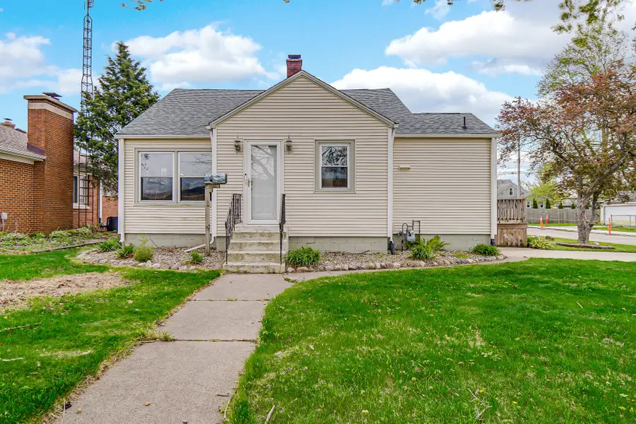 709 F Street, La Porte, IN 46350 - #2