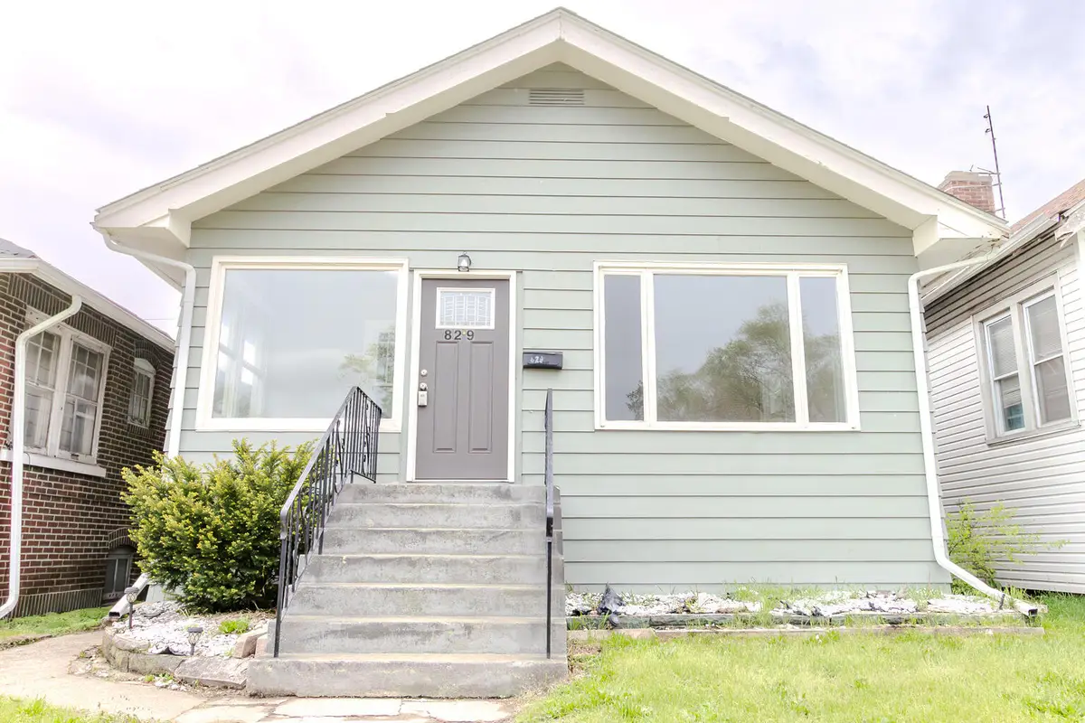 829 Johnson Street, Gary, IN 46402 - #1