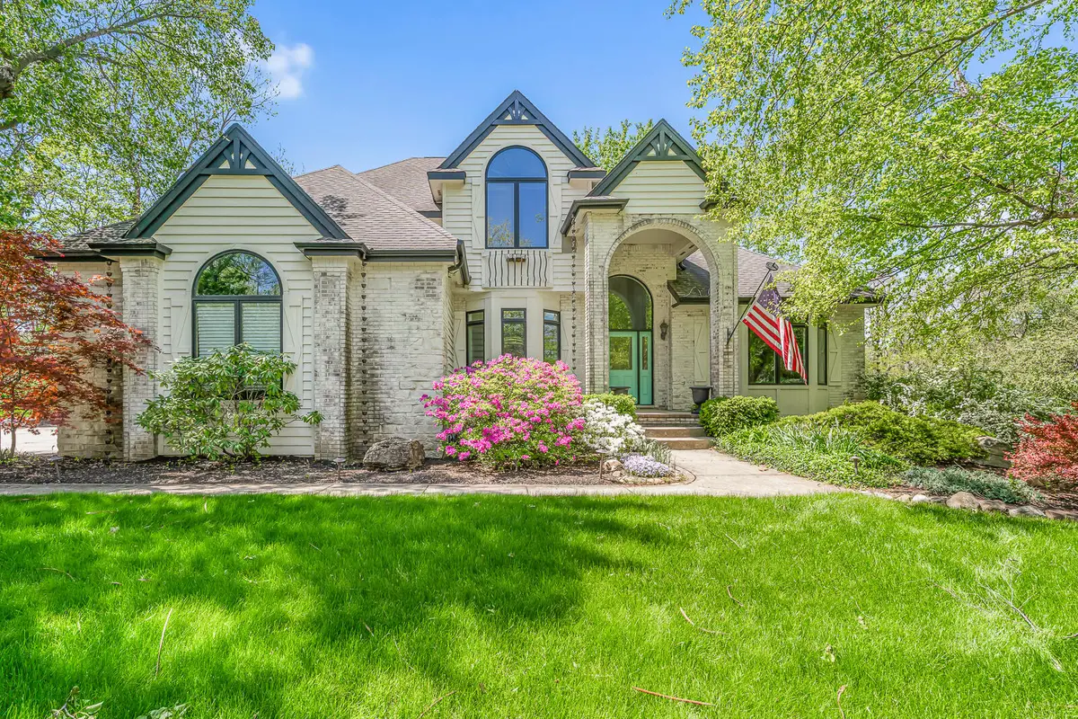 552 Shatz Drive N, Valparaiso, IN 46385 - #1