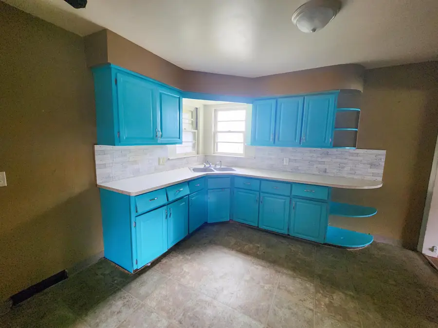 1919 S Carlisle Street, South Bend, IN 46613 - #2