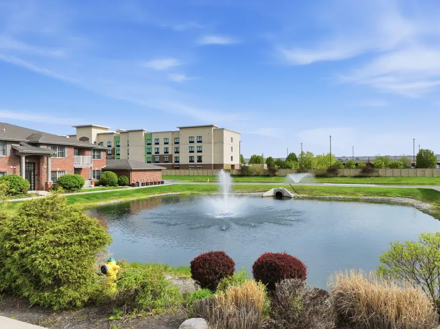 607 Cambridge Court #1b, Munster, IN 46321 - #3