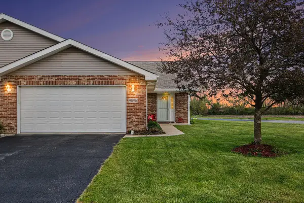 9096 Carolina Court, Merrillville, IN 46410