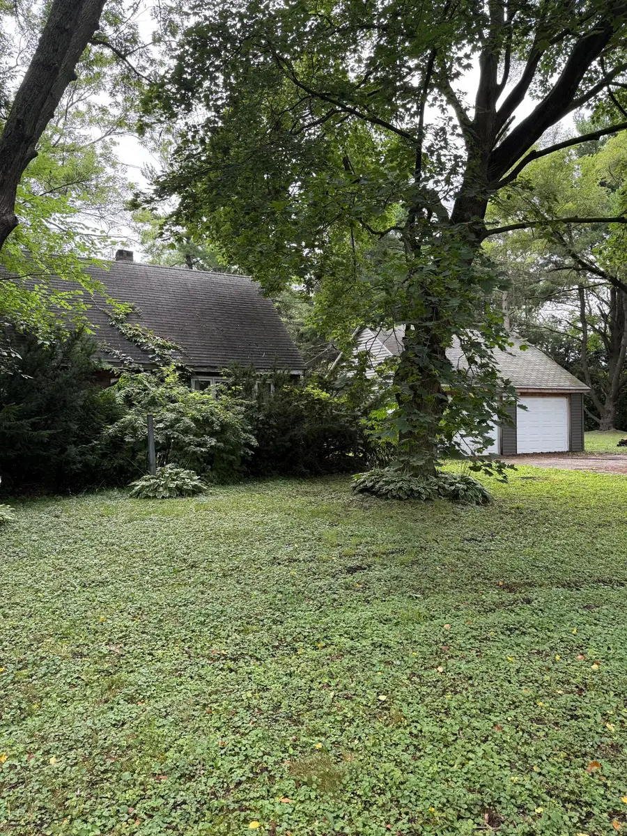 806 N 450 W, Valparaiso, IN 46385 - #3
