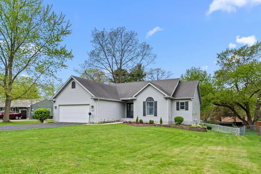 901 Milton Street, Valparaiso, IN 46385 - #2