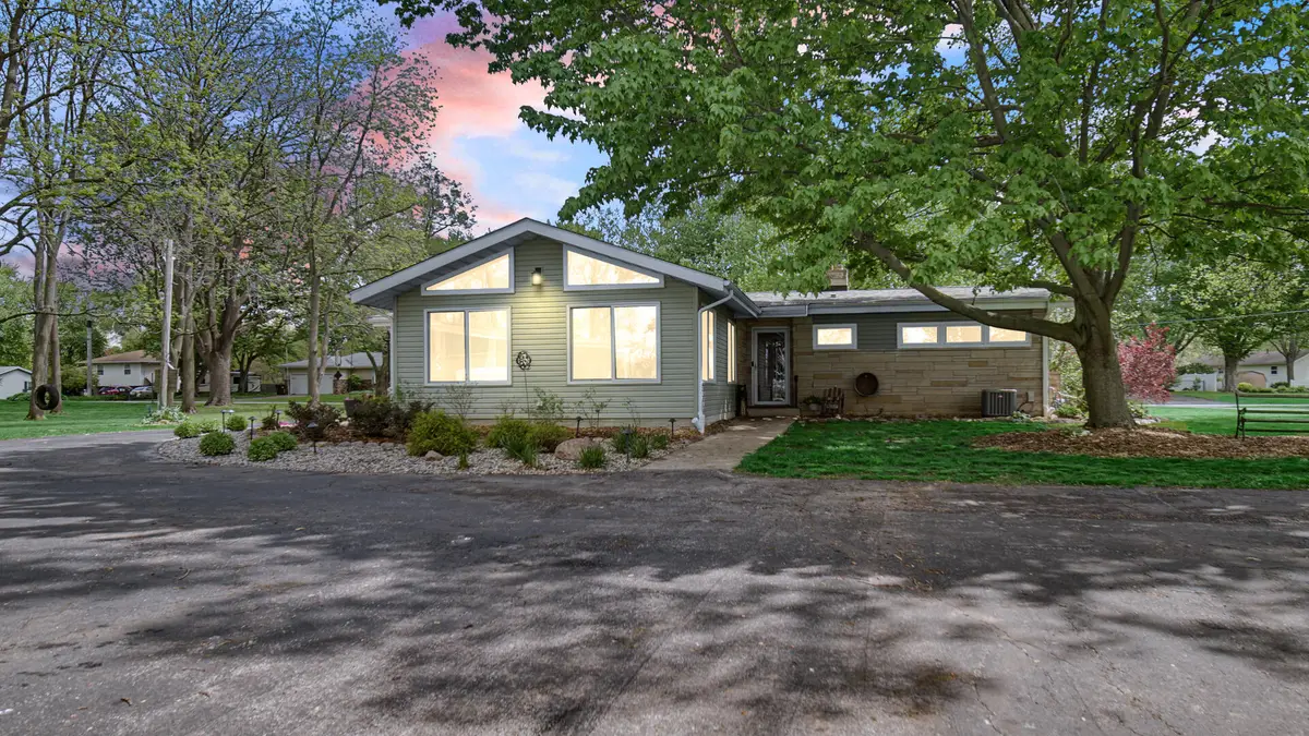 1252 Rigg Road, Valparaiso, IN 46383 - #1