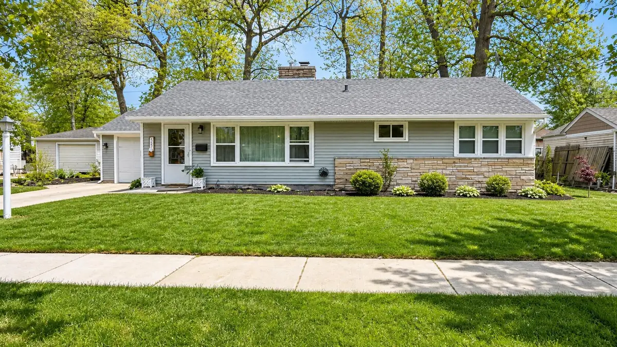 233 N Ernest Street, Griffith, IN 46319 - #1