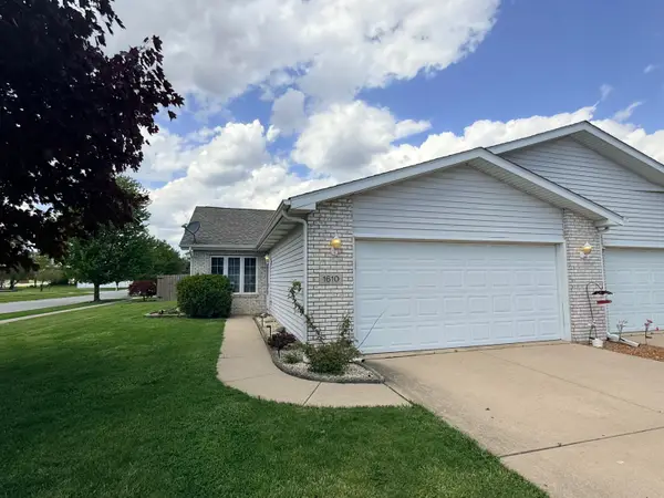 1610 Beech Drive, Crown Point, IN 46307