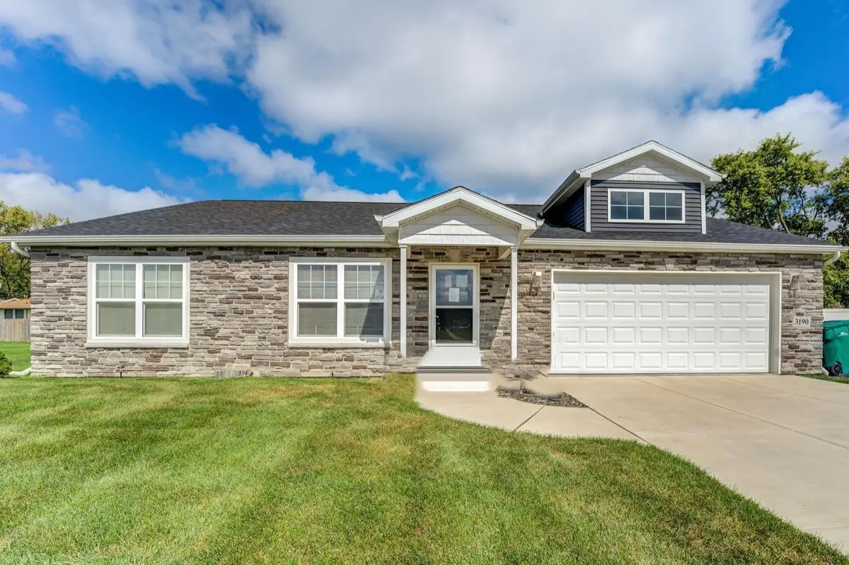 3190 W 63rd Lane, Merrillville, IN 46410 - #1