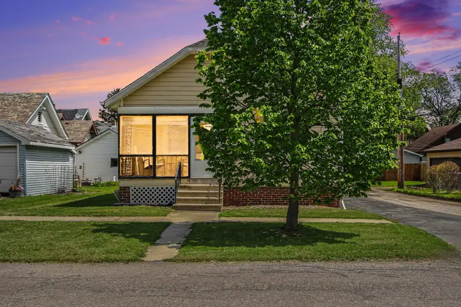 406 Henry Street, La Porte, IN 46350 - #3